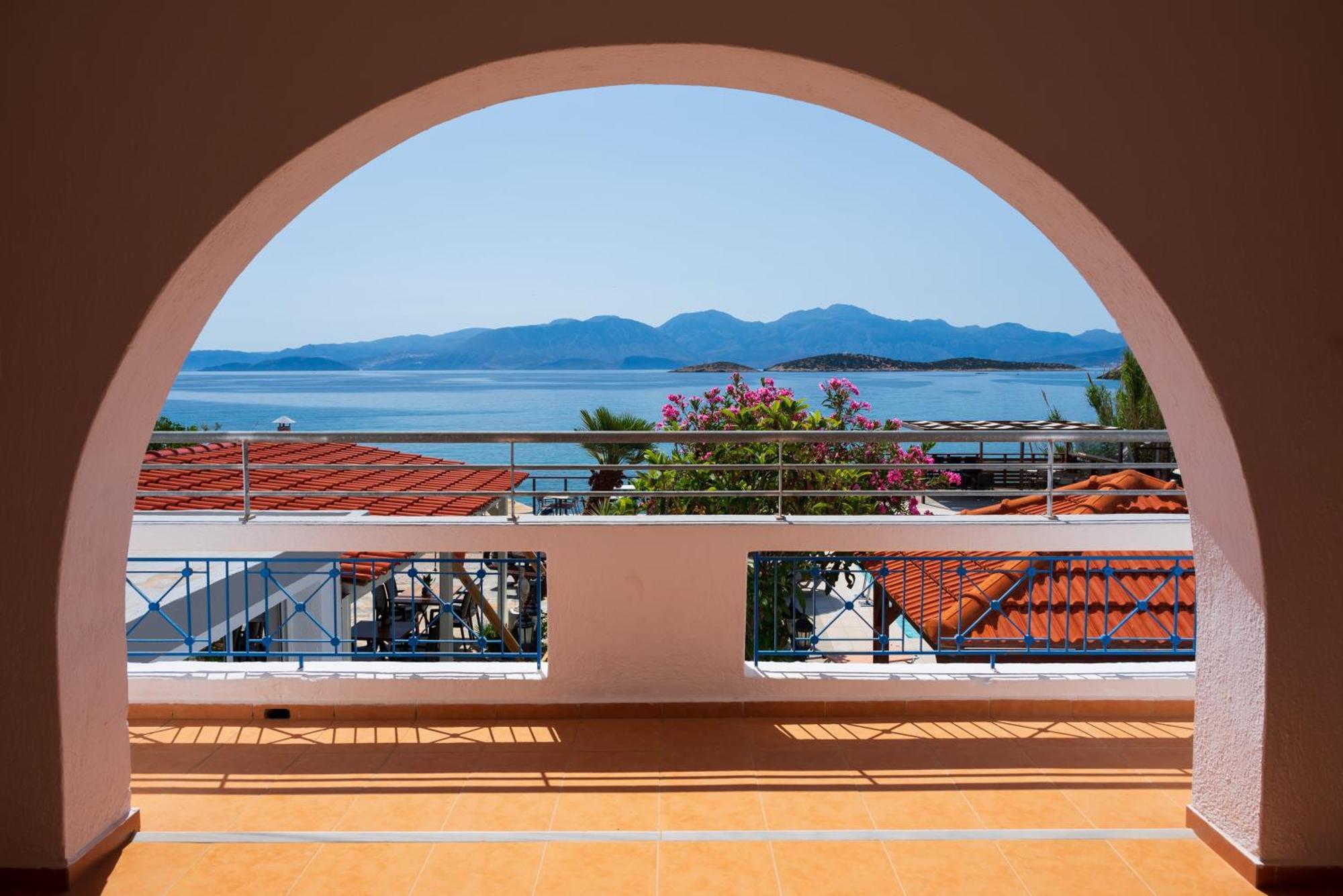 Havania Apartments Agios Nikolaos Exteriör bild